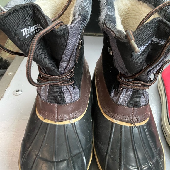 Winter boots, waterproof bottom - Picture 2 of 3